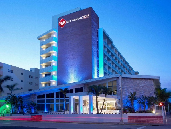 Best Western Plus Atlantic Beach Resort image 3